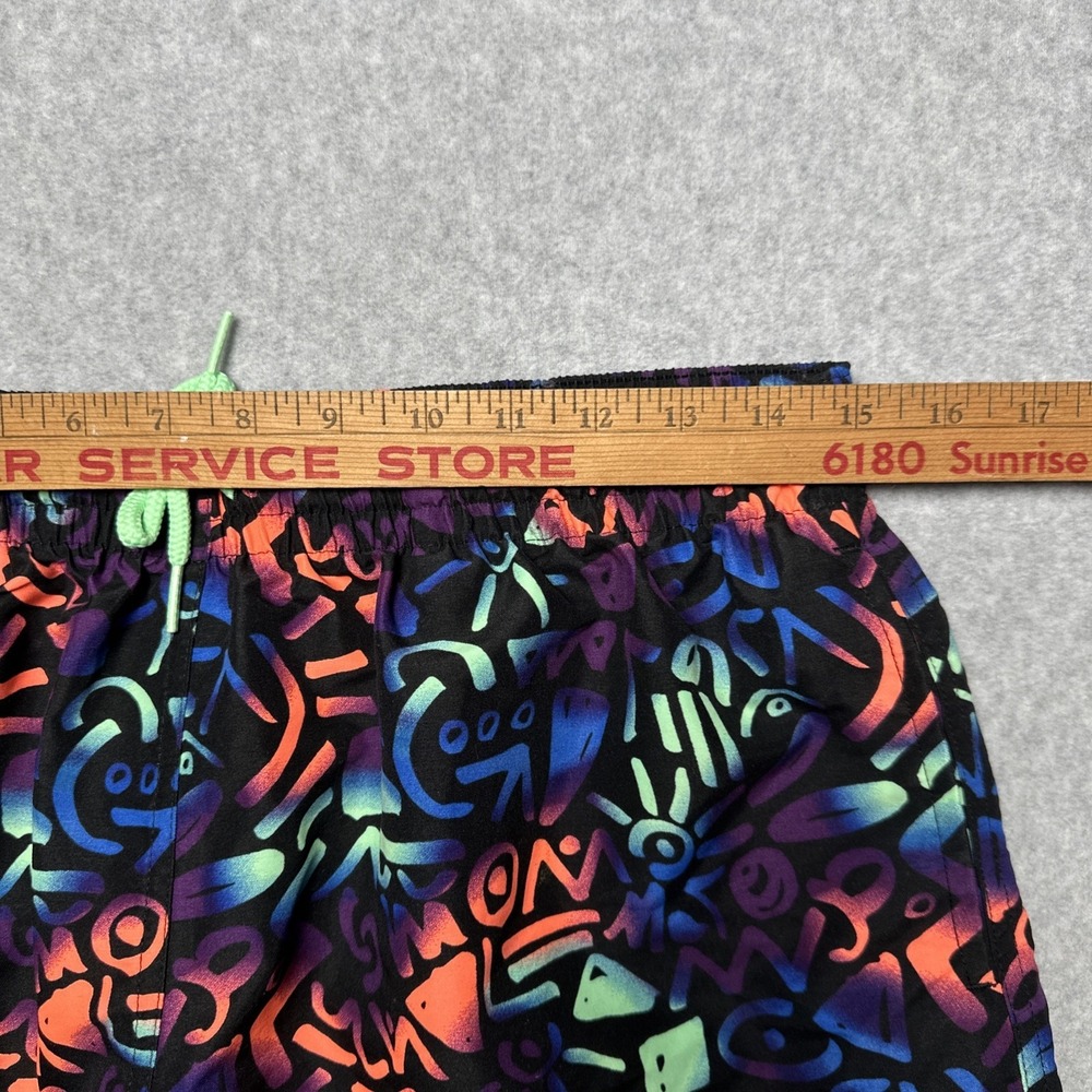 Chubbies Retro 90s Style Swim Trunks Men's XL Graffiti‎ Print Made in USA - Picture 4 of 6